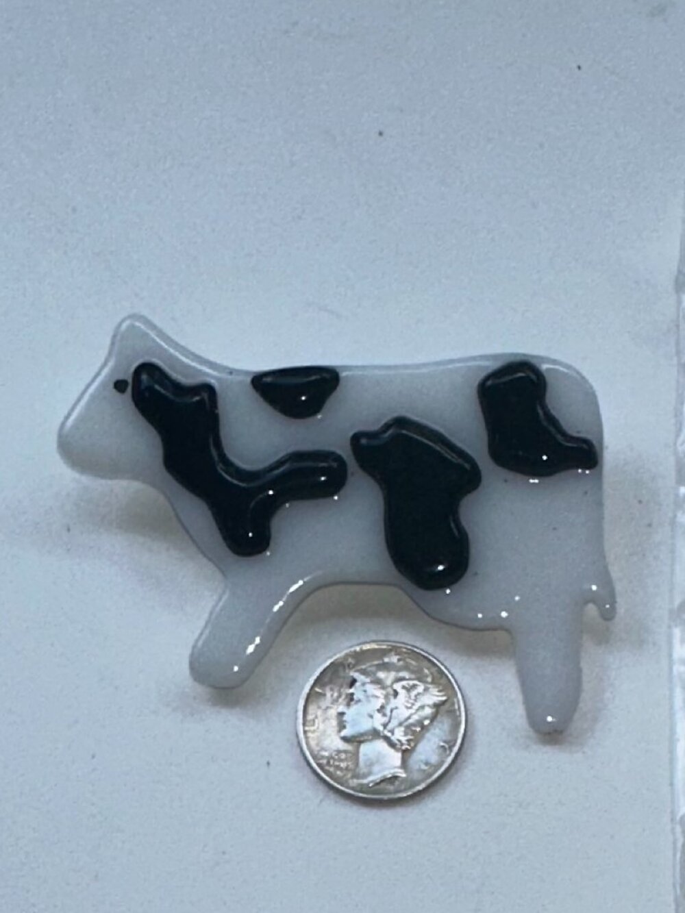 612  FUSED LAPEL/BROACH WHITE / BLACK SPOTS HAND MADE FUSED GLASS MADE IN NY